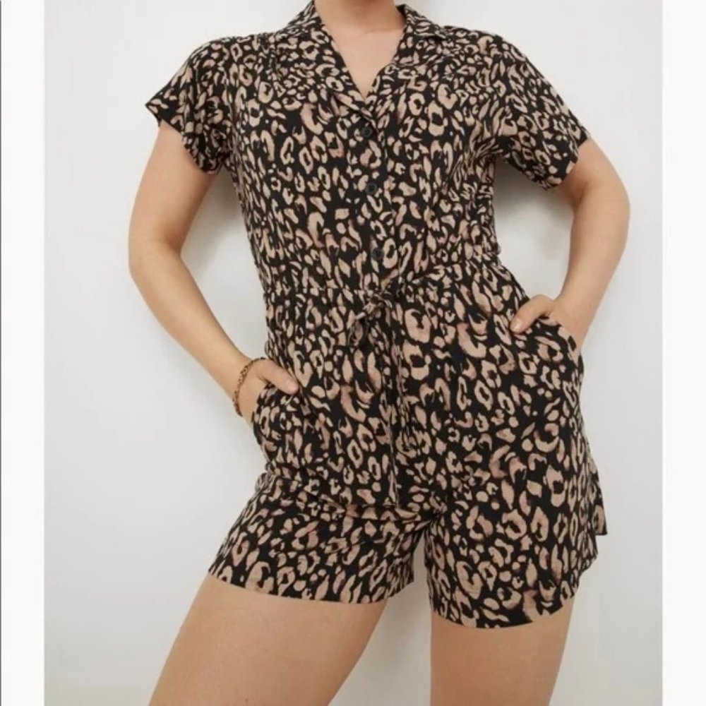H&M Resort Collar Leopard Playsuit Romper - Size XS